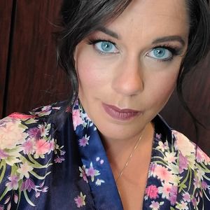 Meet your Posher, Valerie